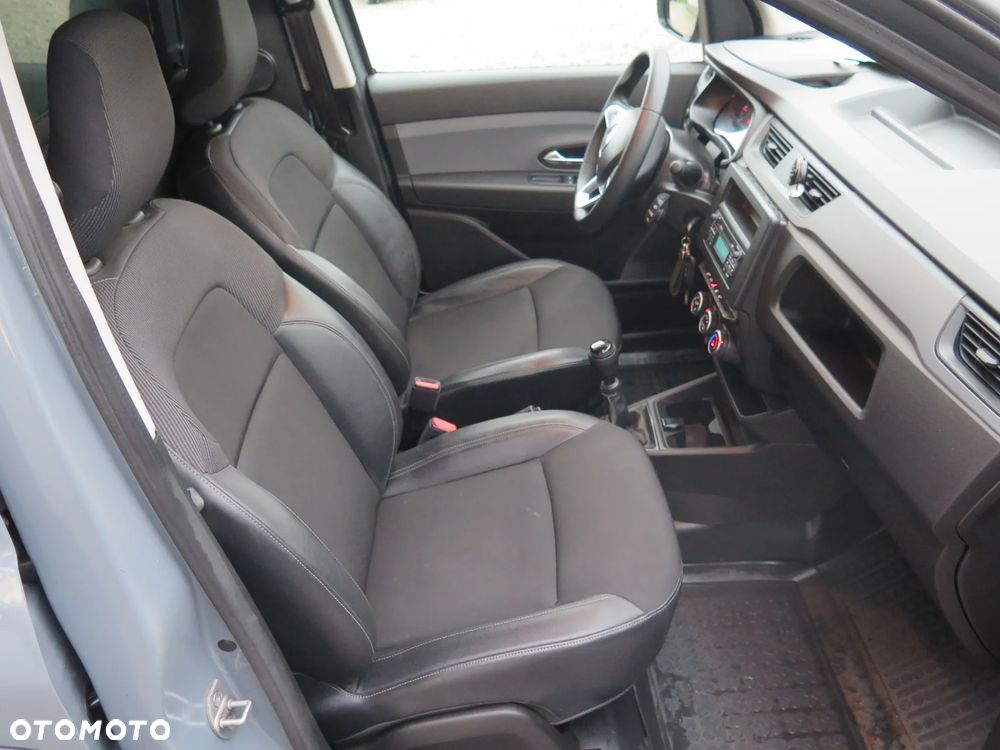 Renault EXPRESS - 18