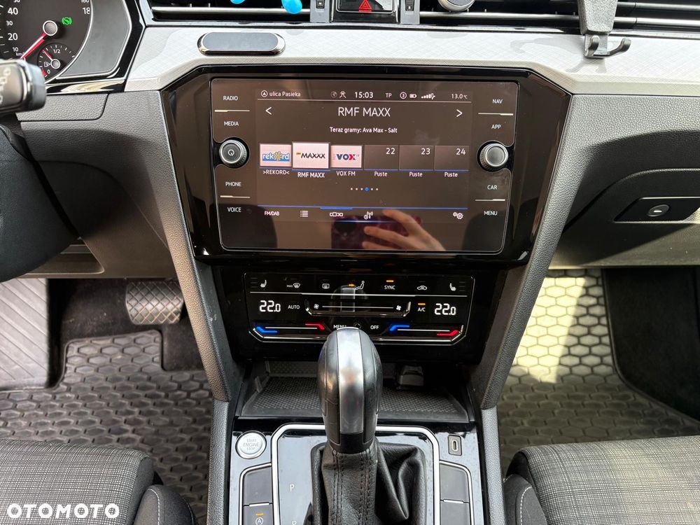 Volkswagen Passat 2.0 TDI Business DSG - 12