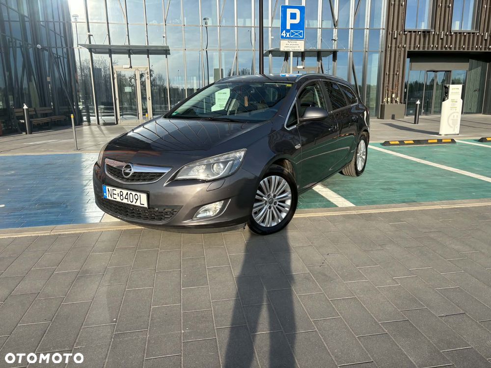 Opel Astra 2.0 CDTI DPF Cosmo - 3