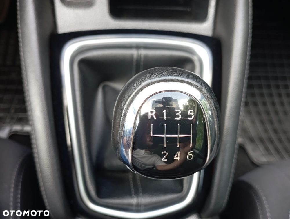 Nissan Qashqai 1.6 DIG-T Acenta - 19