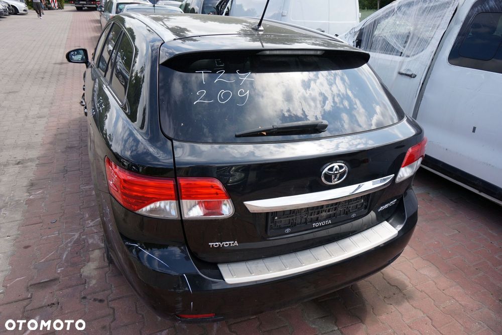 KLAPA BAGAŻNIKA TYLNA AVENSIS III T27 PH2 LIFT KOMBI 209 KAMERA CZARNY TOYOTA 2011-2015 - 2