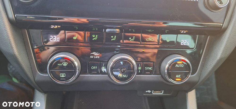 Skoda Octavia 2.0 TDI SCR Style DSG - 16