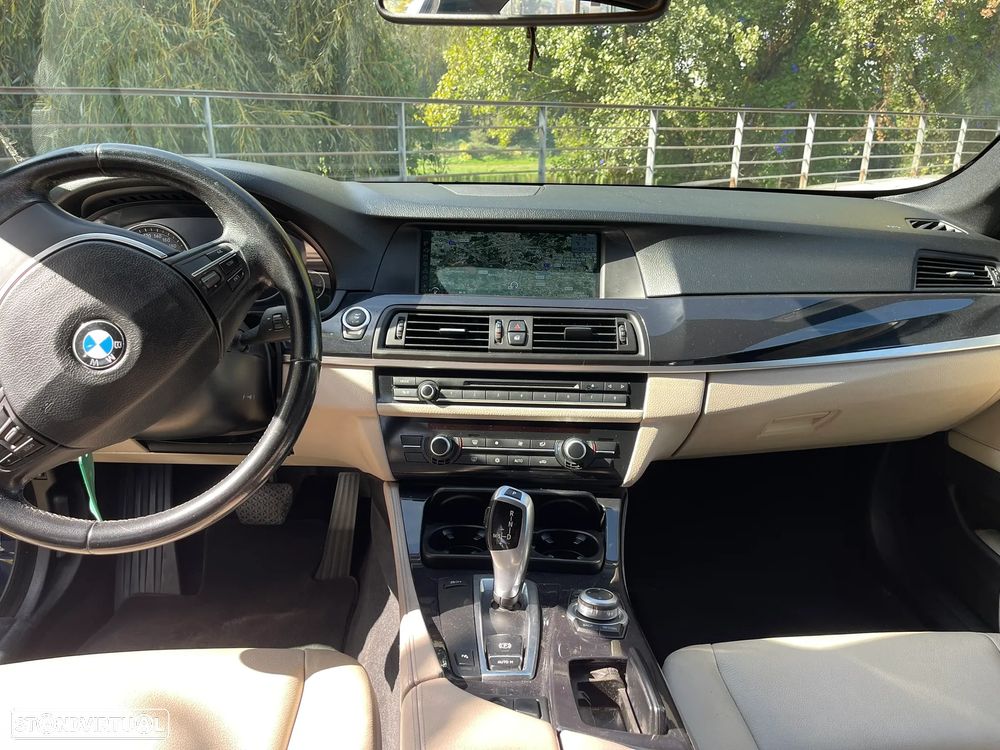 BMW 520 d Auto - 27