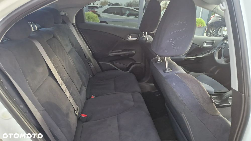 Honda Civic 1.8 i-VTEC Comfort Black Edition - 14