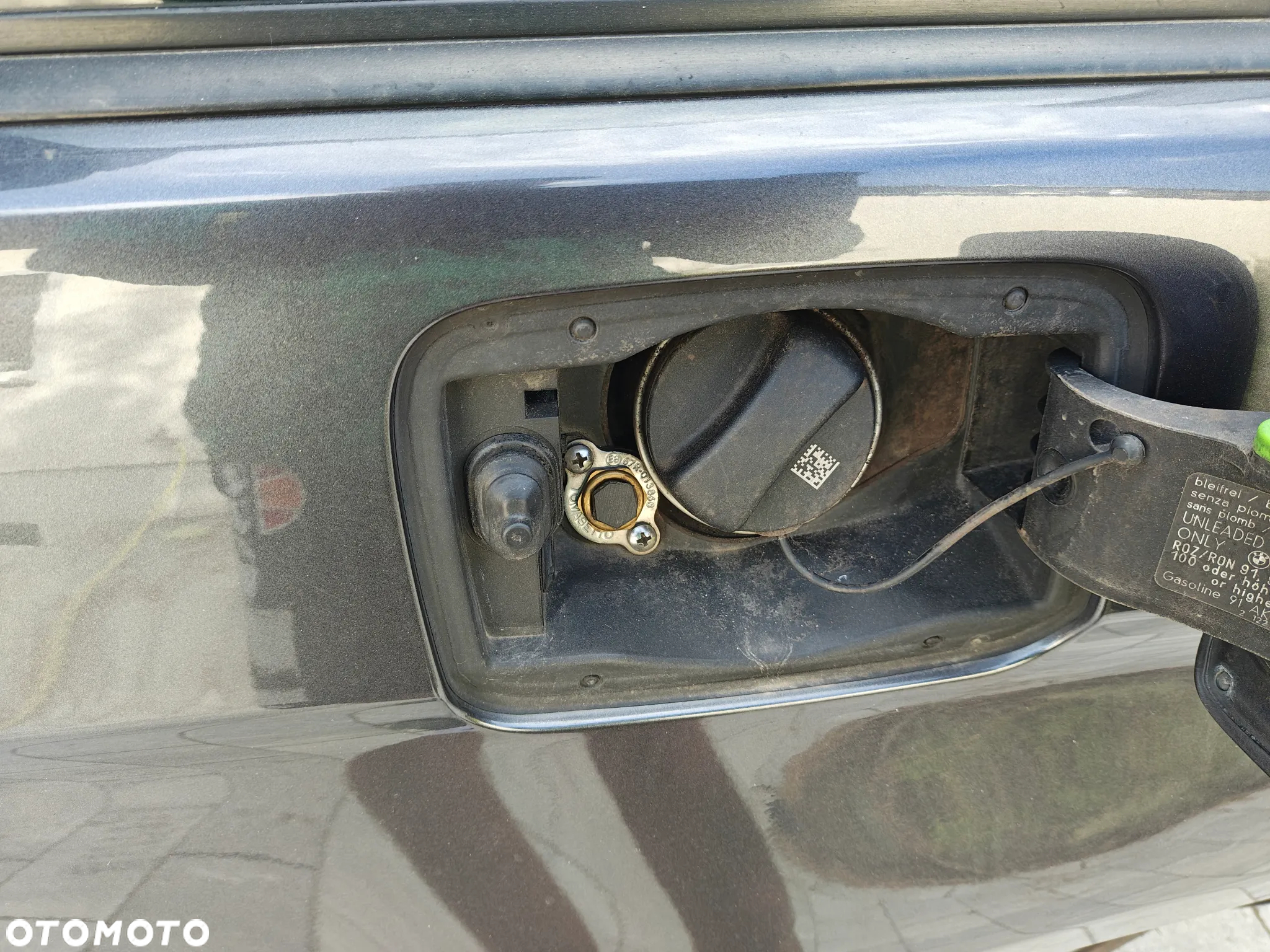 BMW Seria 3 320i Touring - 23