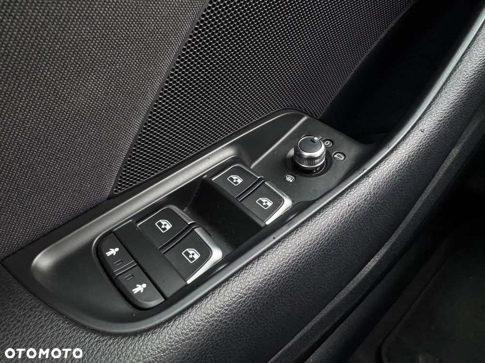 Audi A3 Sportback 35 TFSI Sport S tronic - 11