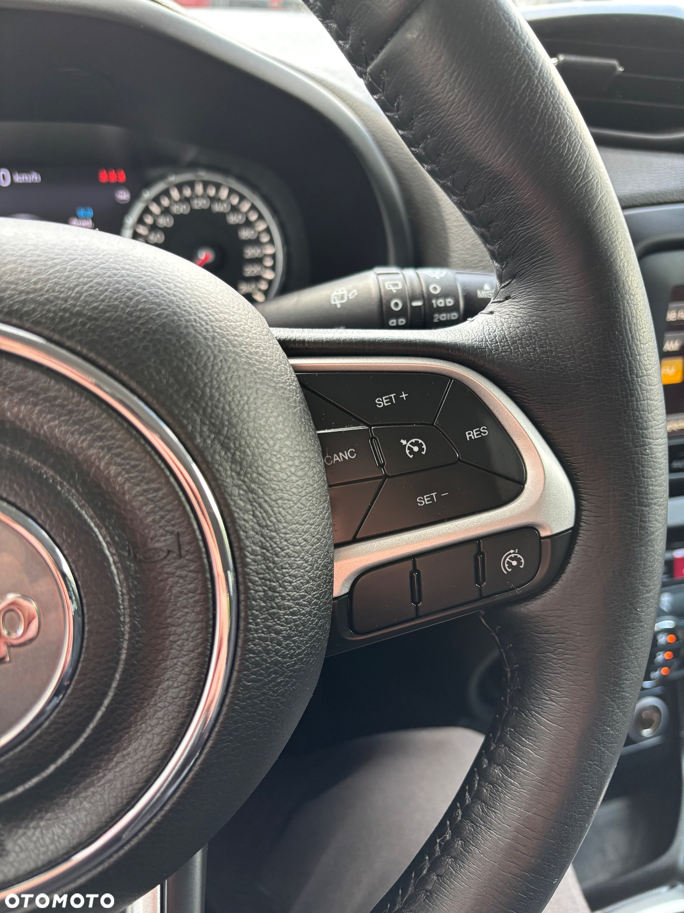 Jeep Renegade 1.4 MultiAir Limited FWD S&S - 18