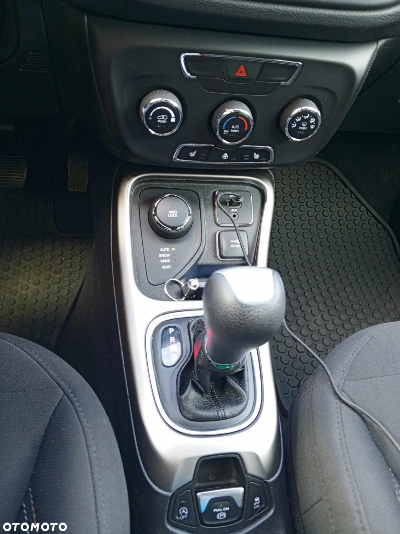 Jeep Compass 2.4I 4x4 Automatik Limited - 13
