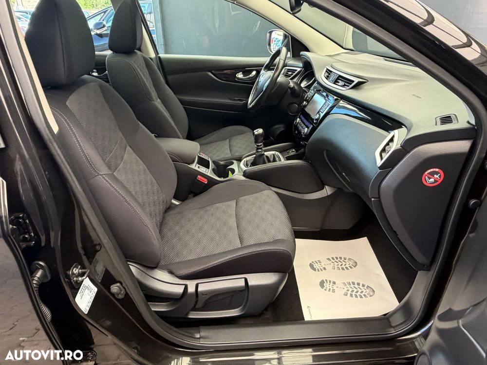 Nissan Qashqai 1.6 DCI ALL-MODE 4x4i N-Connecta - 15