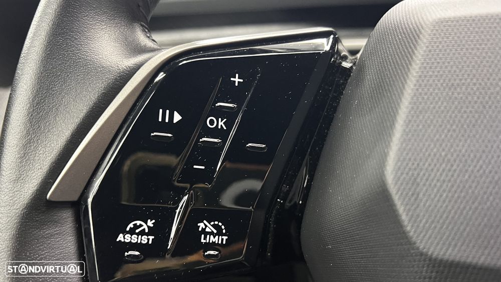 Peugeot 5008 1.2 Hybrid Allure e-DCS6 - 35