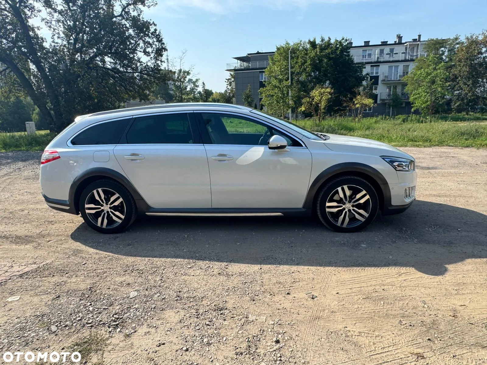 Peugeot 508 ver-2-0-bluehdi-rxh-s-s - 4
