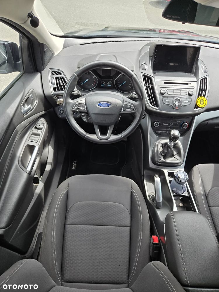 Ford Kuga 1.5 EcoBoost 2x4 Trend - 6