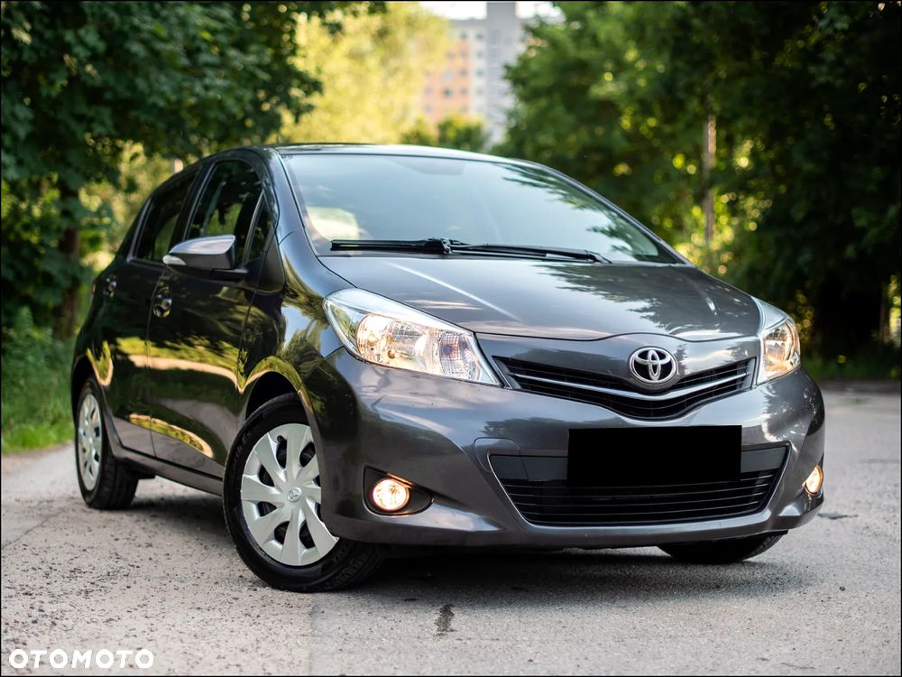 Toyota Yaris - 1