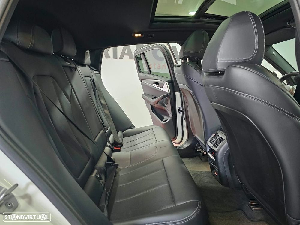 BMW X4 - 13