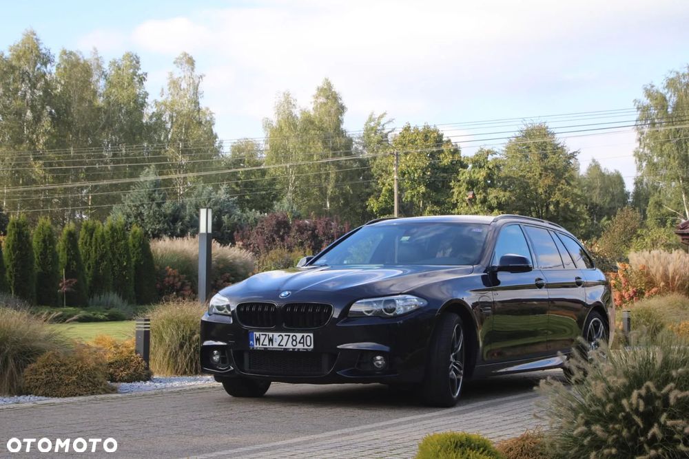 BMW Seria 5 525d Touring - 4