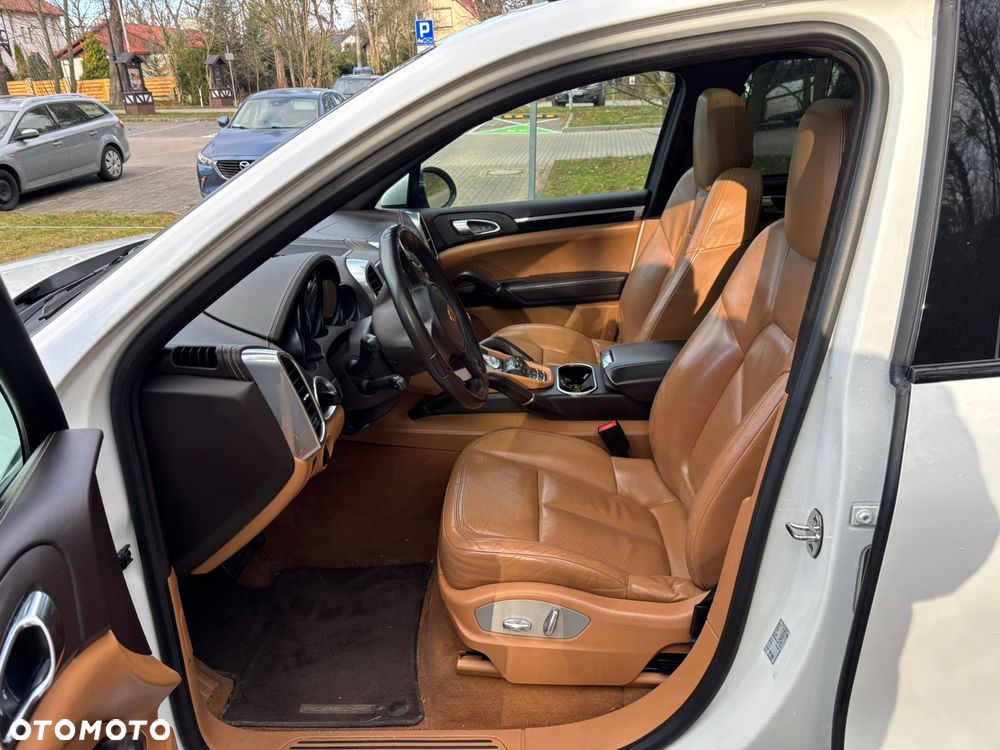 Porsche Cayenne Diesel - 11