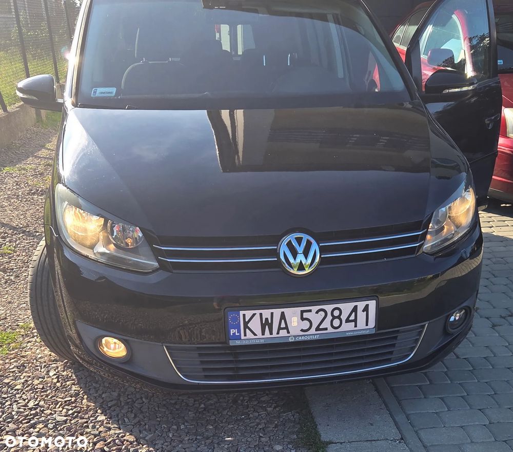 Volkswagen Touran - 11