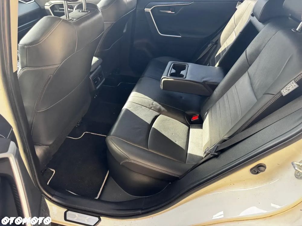 Toyota RAV4 2.5 4x4 Hybrid Executive - 17