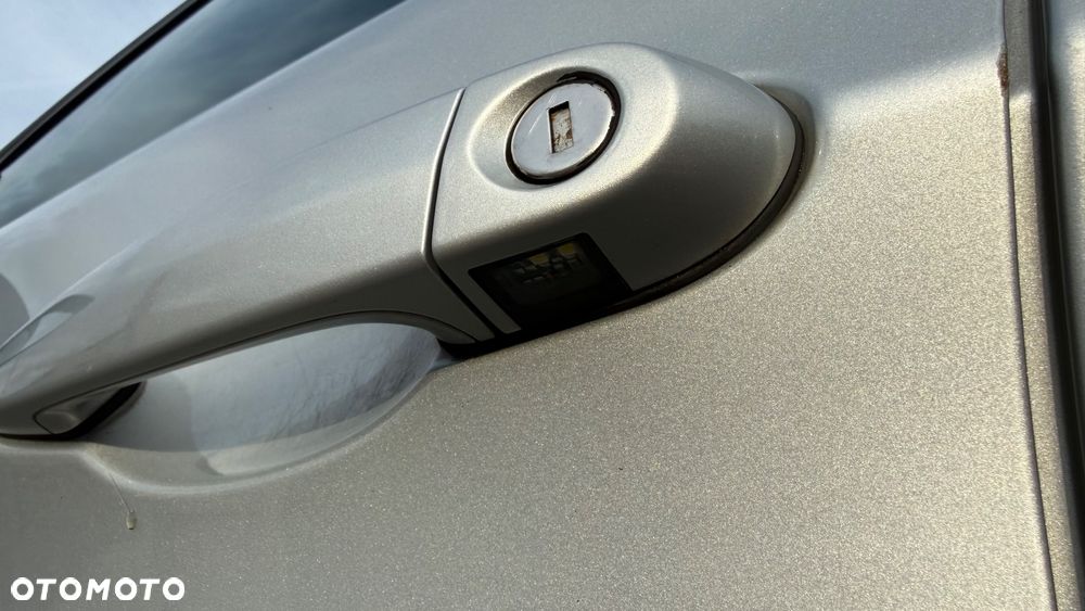 BMW Seria 3 320d DPF - 34