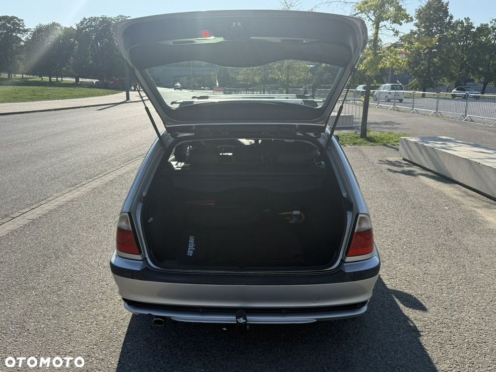 BMW Seria 3 - 10
