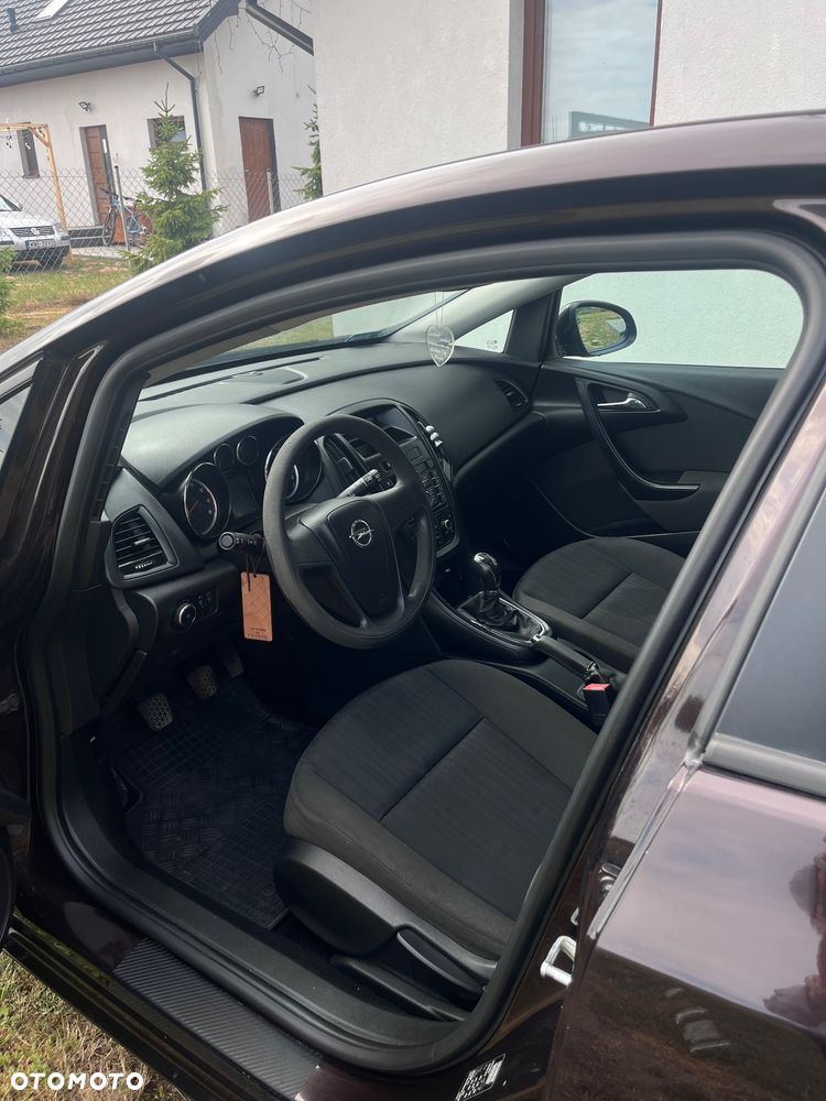 Opel Astra 1.6 - 8