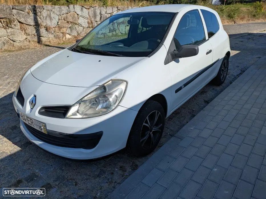 Renault Clio 1.5 dCi Dynamique - 1