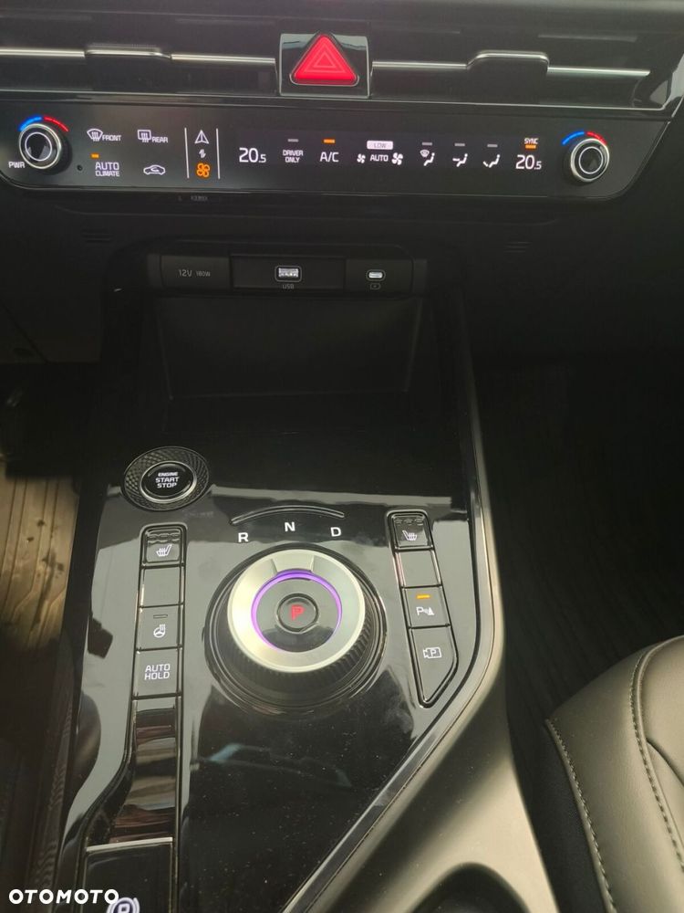 Kia Niro - 13