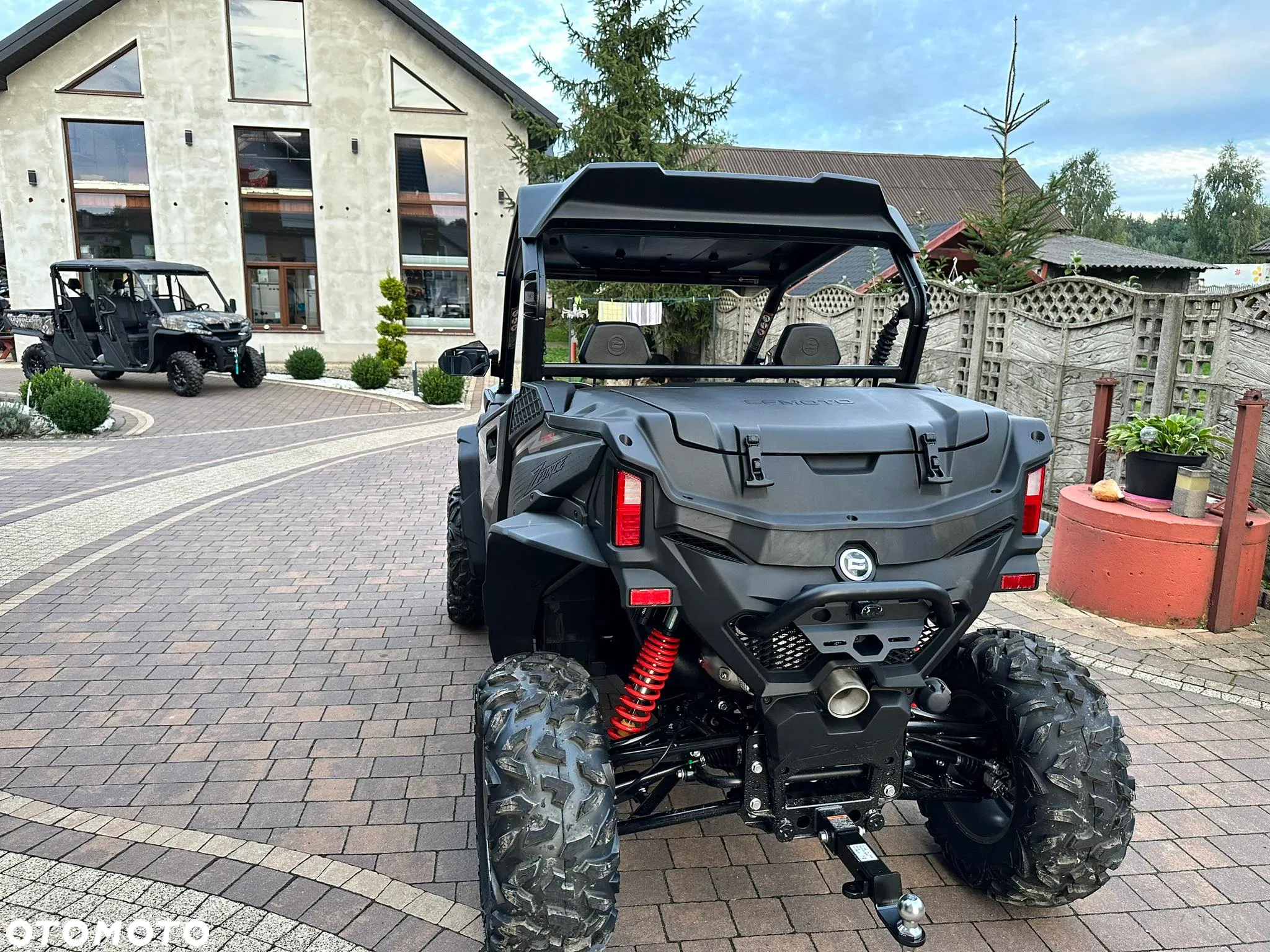 CFMoto ZForce - 2