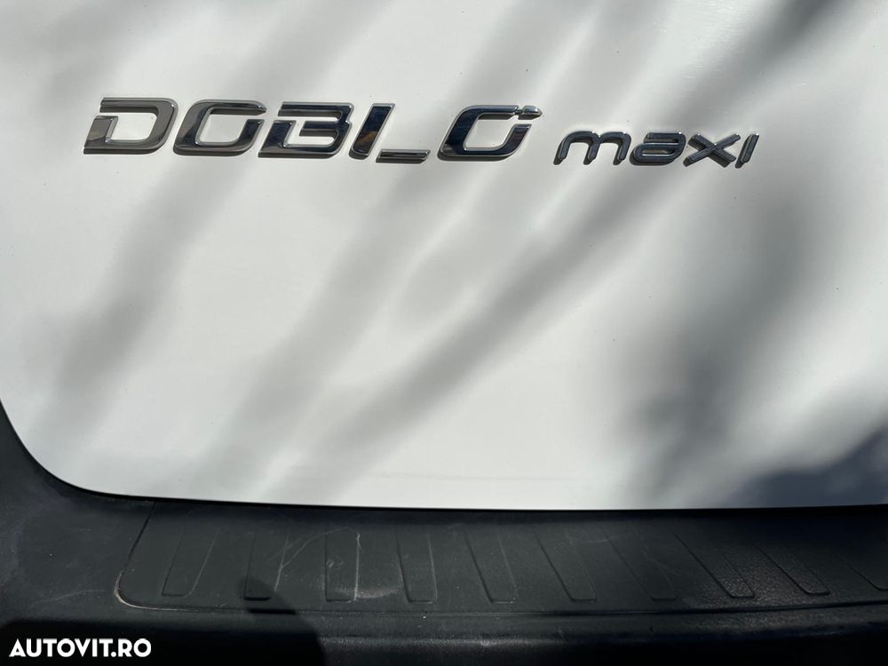 Fiat DOBLO - 17
