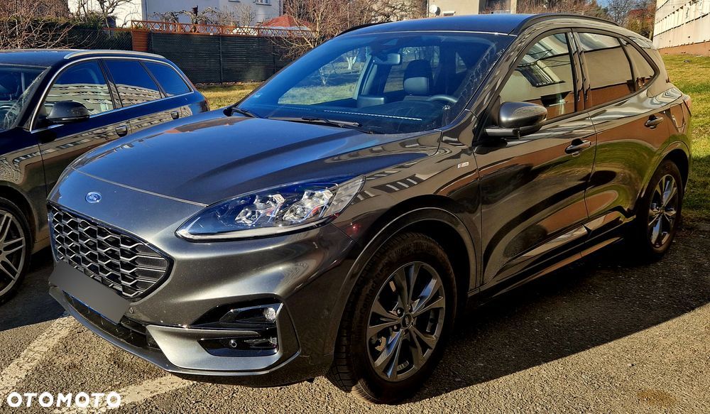 Ford Kuga 1.5 EcoBoost FWD ST-Line - 1