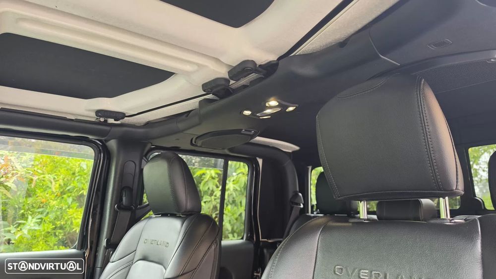 Jeep Gladiator 3.0V6 MultiJet AWD Auto Overland - 34