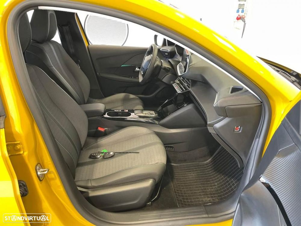 Peugeot e-208 50 kWh Allure - 5