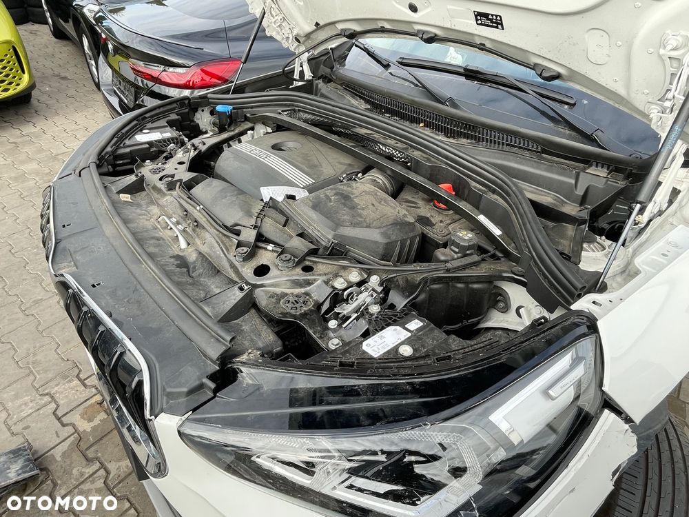 BMW X1 sDrive18i xLine - 13