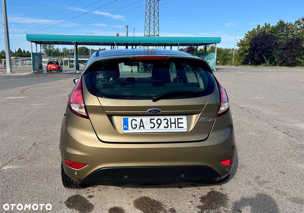 Ford Fiesta 1.25 Gold X EU5 - 6