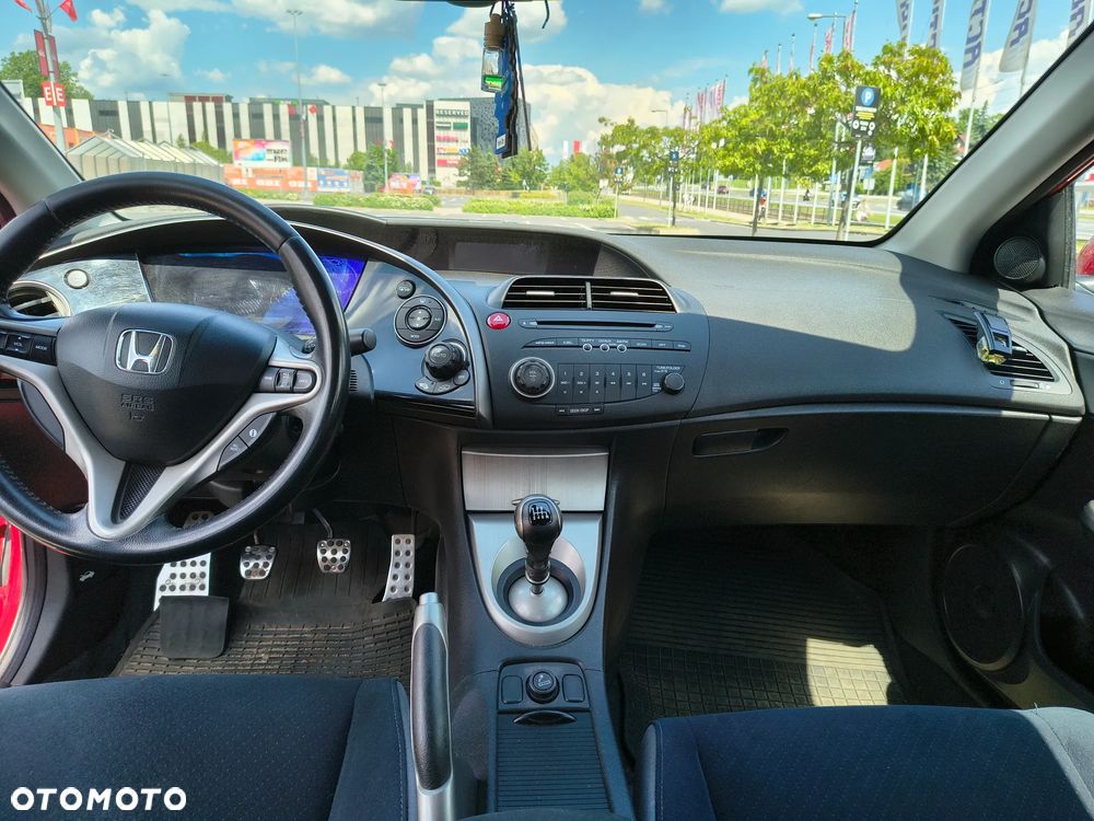 Honda Civic 1.8 Sport - 8