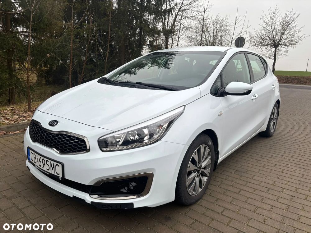 Kia Ceed 1.6 CRDi M - 1