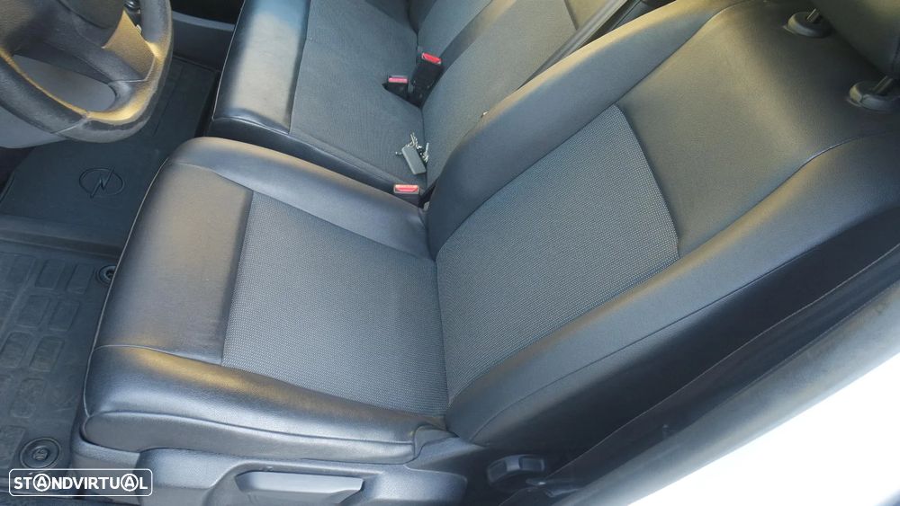 Opel 1.5 CDTI L3H1.  102 CV.   2 PORTAS DE CORRER - 32