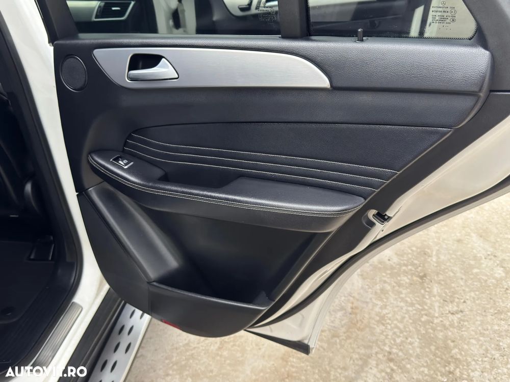 Mercedes-Benz ML 250 BlueTec 4MATIC Aut - 22