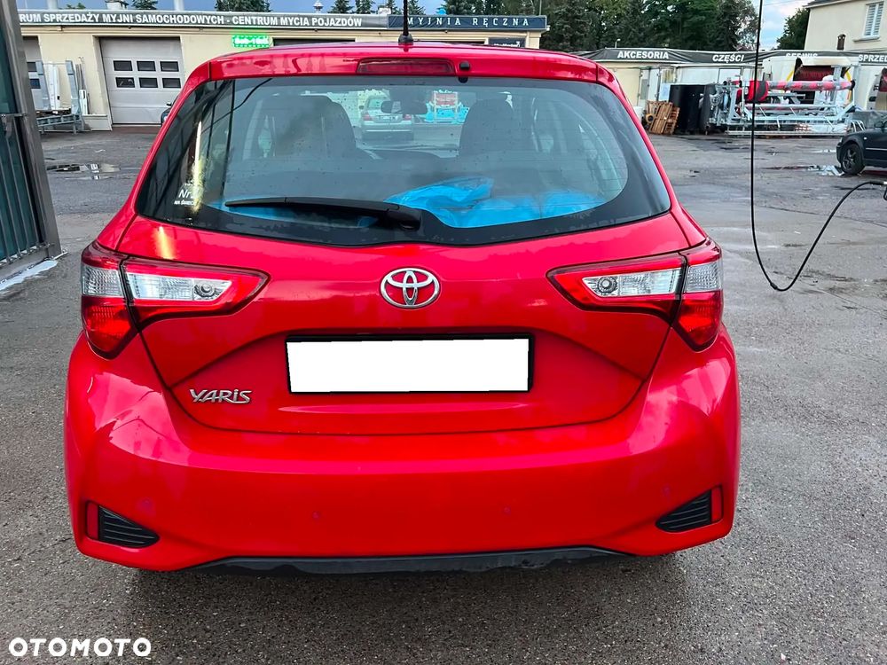 Toyota Yaris 1.5 Active - 6