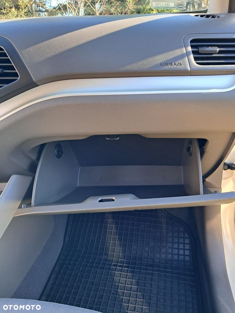 Kia Picanto 1.0 M - 16