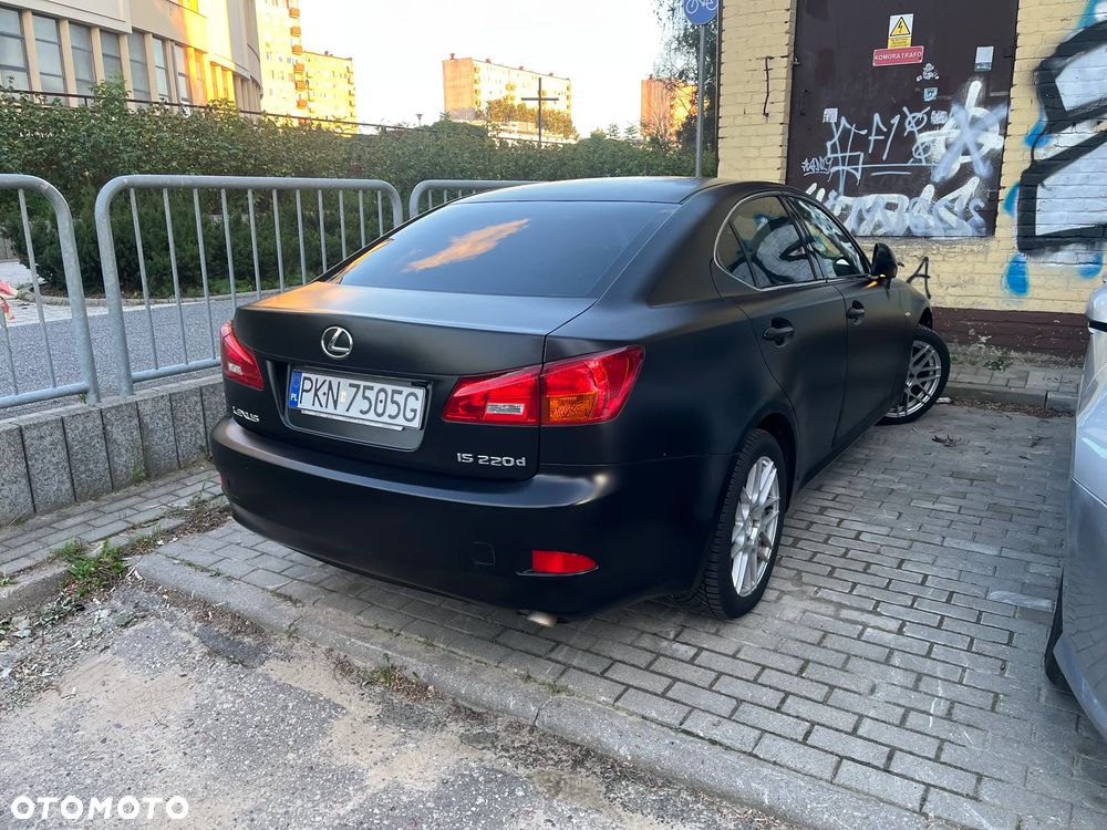 Lexus IS 220d - 2