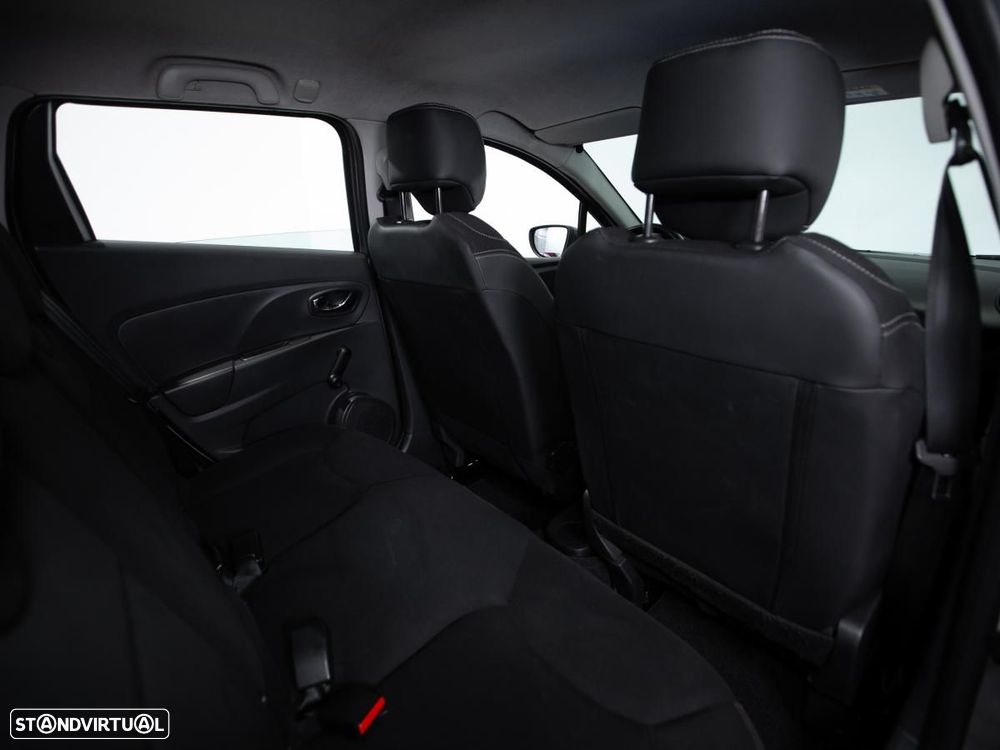 Renault Clio Sport Tourer 1.5 dCi - 10