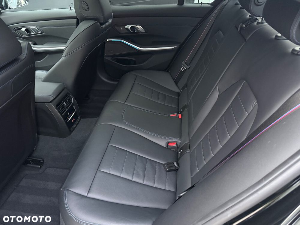 BMW Seria 3 320d xDrive mHEV M Sport sport - 20