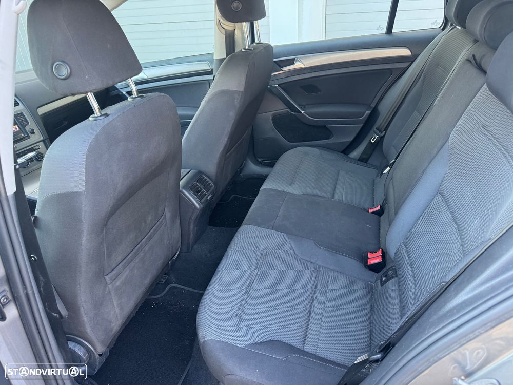VW Golf Variant 1.6 TDi BlueMotion Confortline - 10