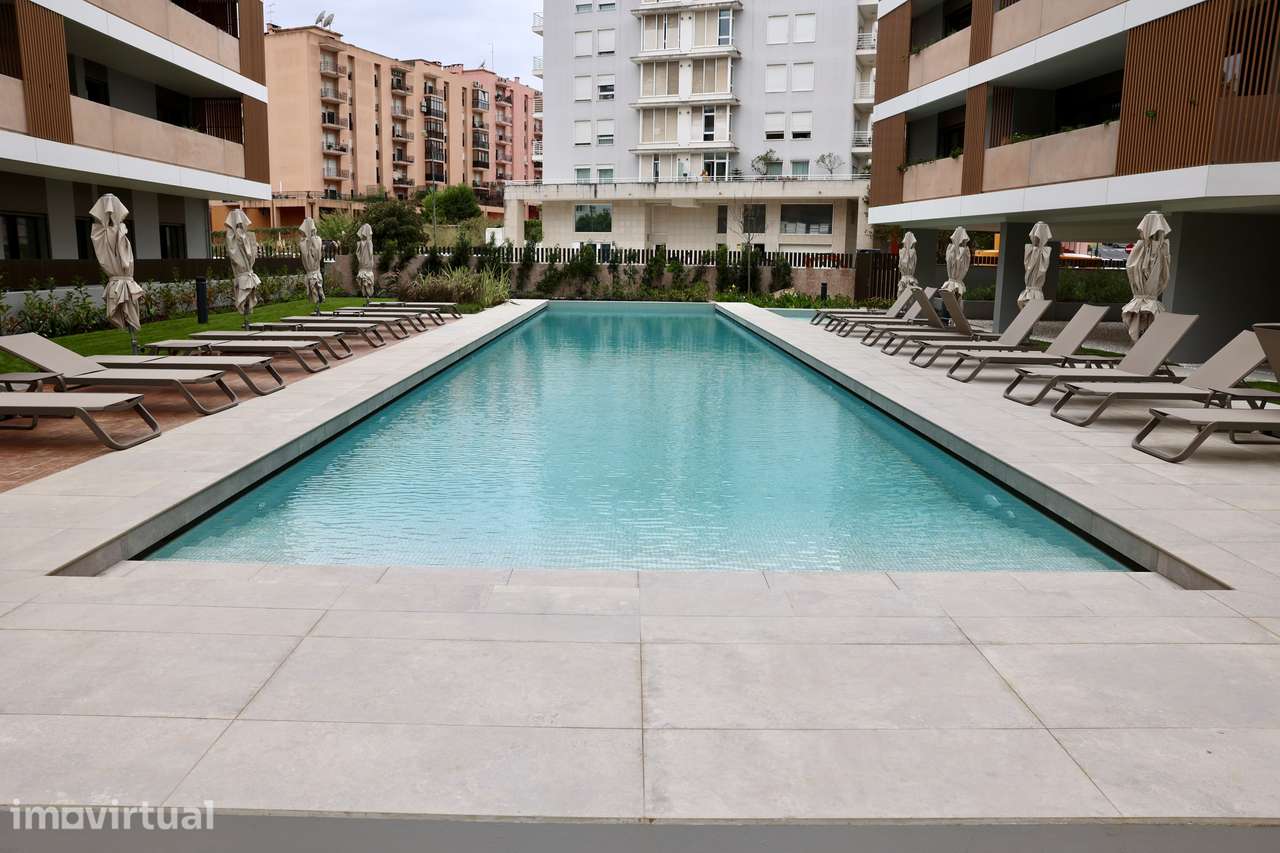 T1 Premium em Telheiras - Piscina, Jardim e Ginásio - Grande imagem: 3/26
