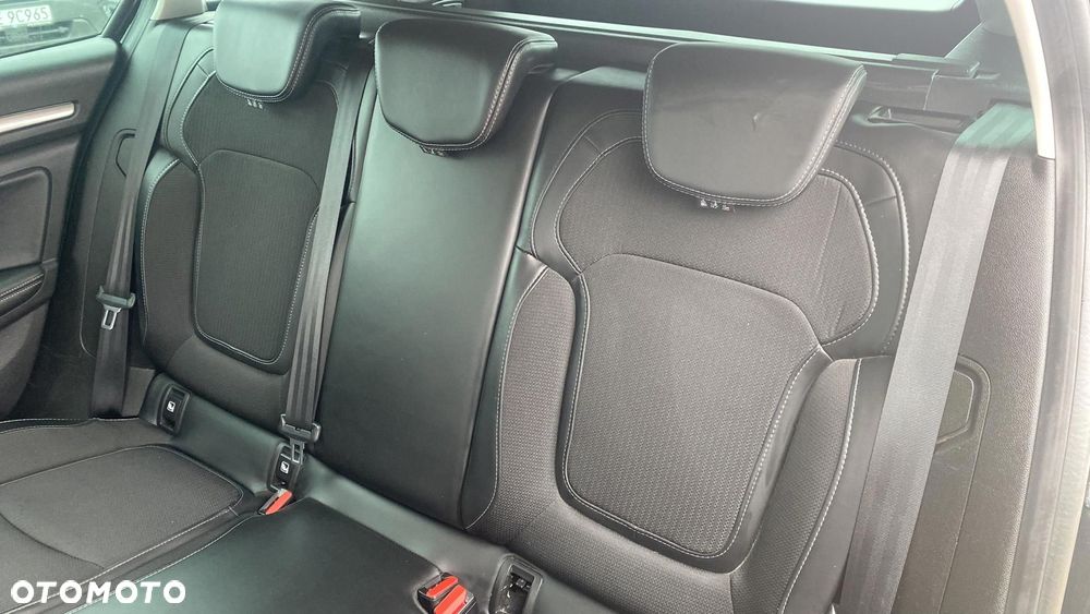 Renault Megane 1.3 TCe FAP Techno EDC - 12