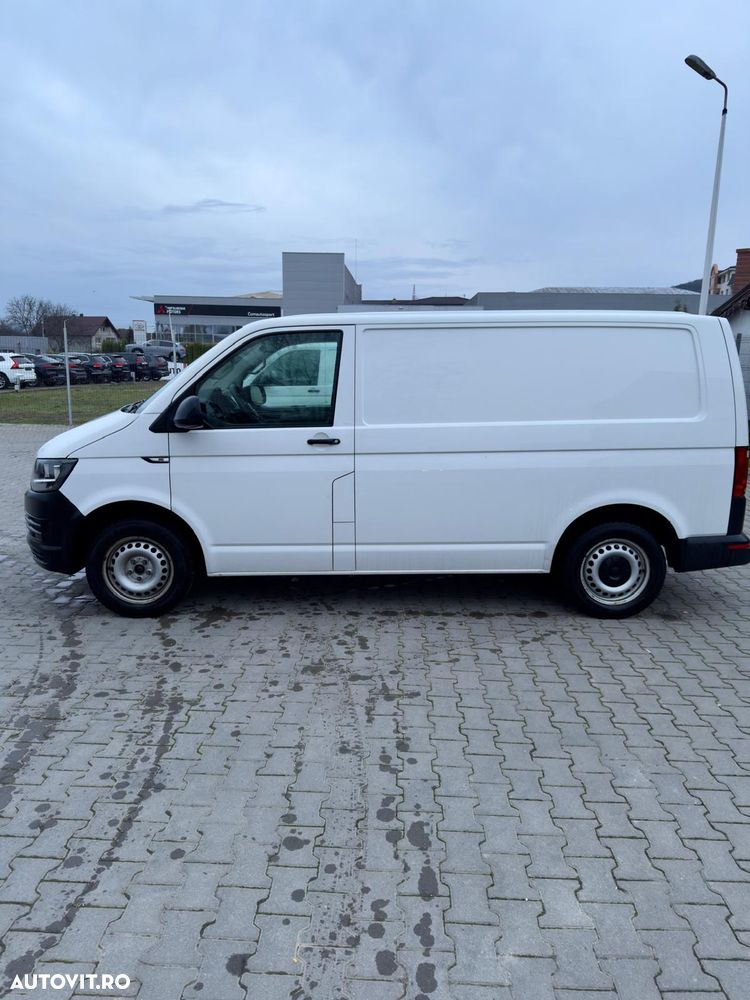 Volkswagen Transporter - 4
