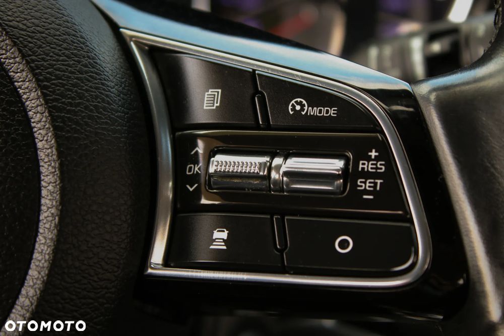 Kia Ceed 1.6 CRDi DCT Platinum Edition - 24