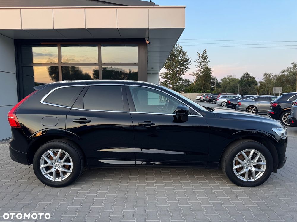 Volvo XC 60 D4 SCR AWD Momentum - 2