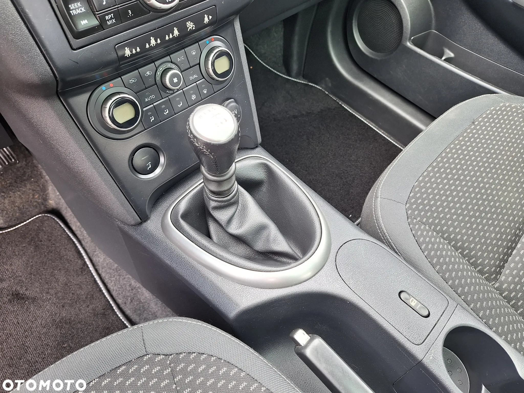 Nissan Qashqai - 18